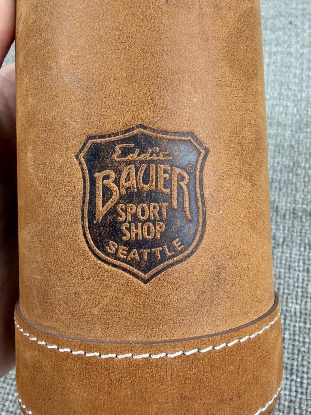 EDDIE BAUER Sport Shop Tan Leather Travel Bar Flask Cup Set Vintage Camping